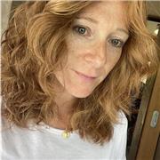 Insegnante francese madrelingua. Corsi di doposcuola o personali in base alla necessità